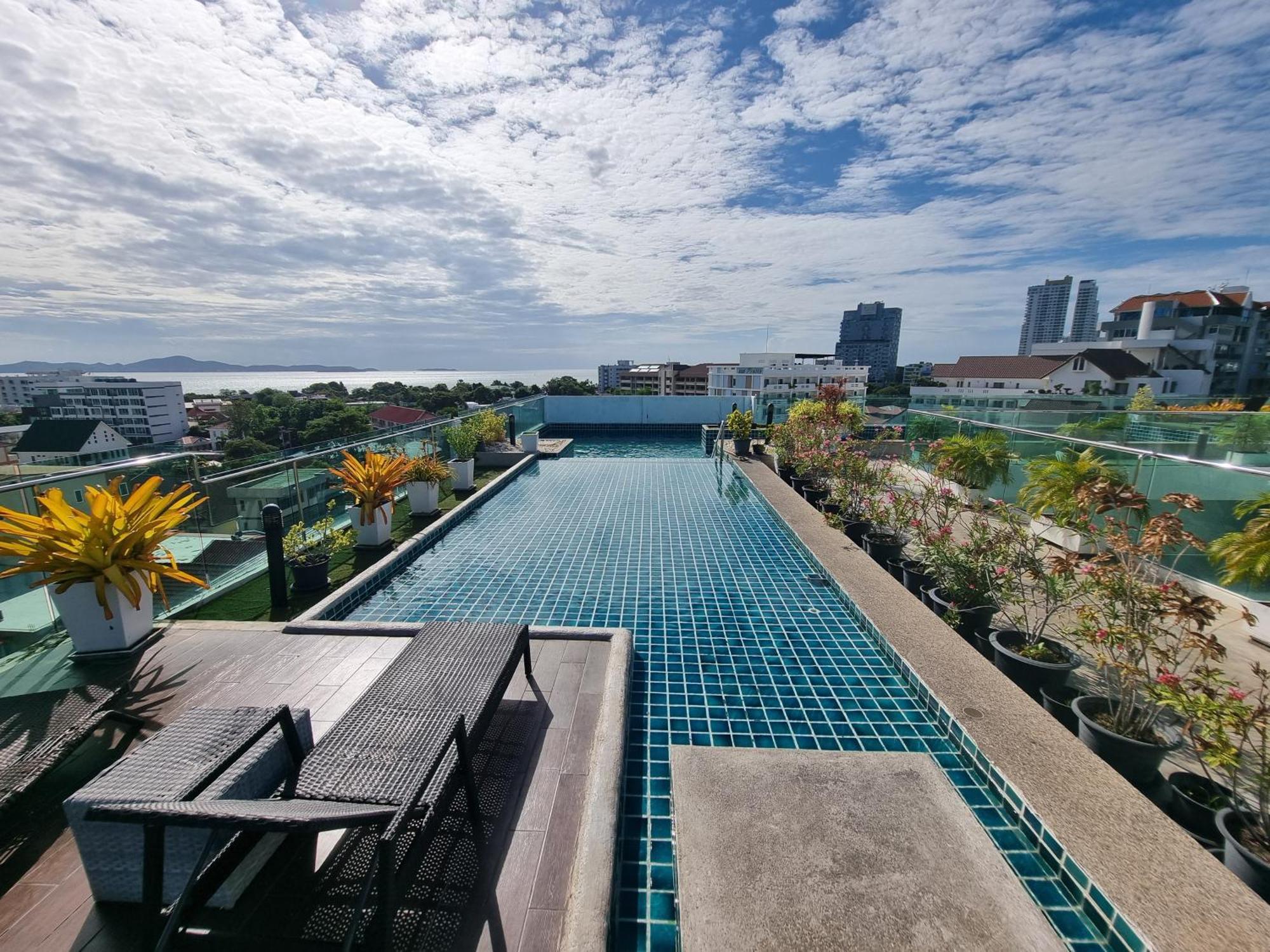 Laguna Bay 1 Pattaya Exterior photo
